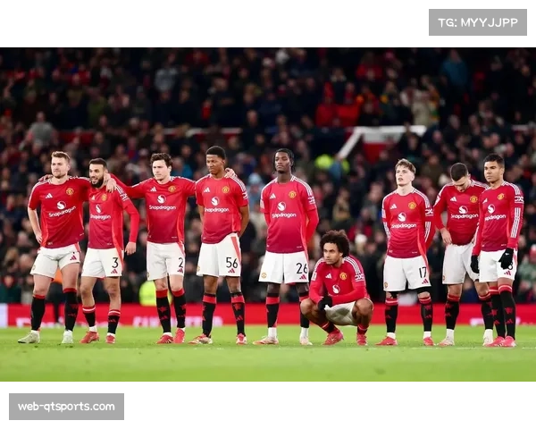 曼联vs埃弗顿：阿莫林343阵型受考验，莫耶斯低位防守迎旧主